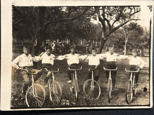 Foto jungen menschen - 🚲,