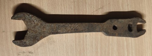 Antiker fahrradschlüssel - antiker,