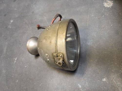 Antiker motorrad scheinwerfer - motorrad,