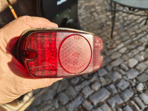 Antike rückleuchte bmw - rückleuchte,